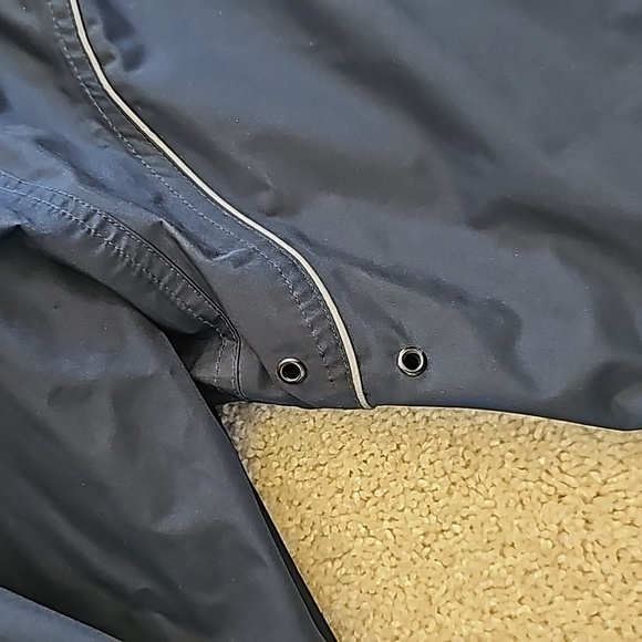 Jacket - Picture 5 of 8